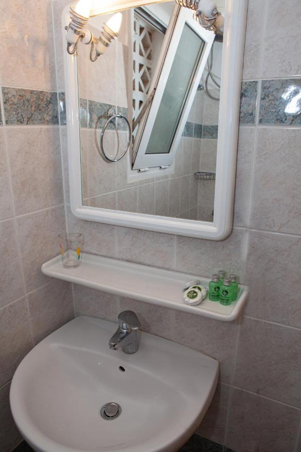 Hotel Loula Rooms And Apartments Камена-Вурла Экстерьер фото